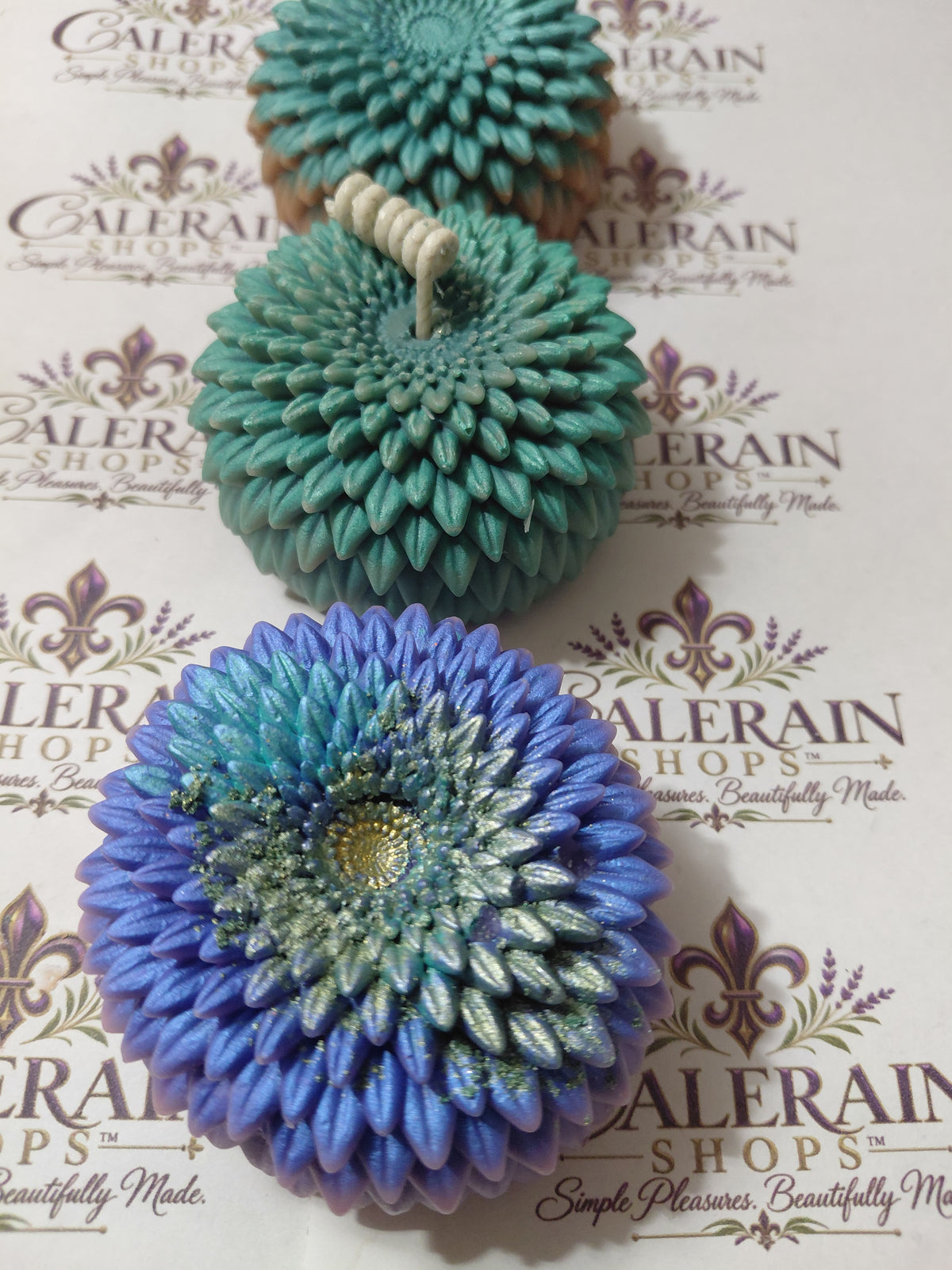 Chrysanthemum Flower Hand-Poured Candles