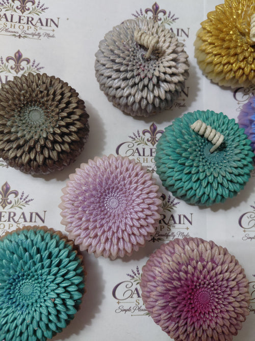 Chrysanthemum Flower Hand-Poured Candles